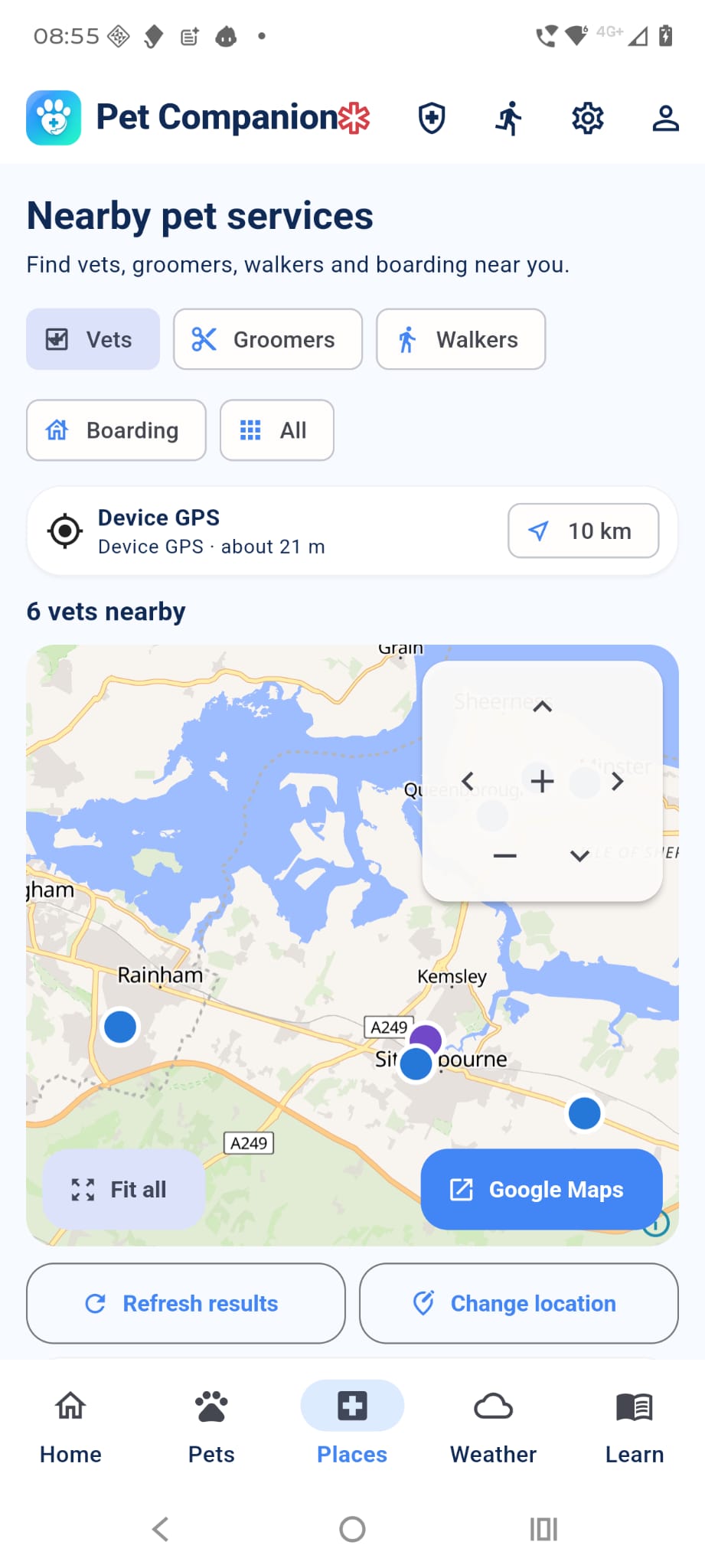PetCom nearby pet services and map screen